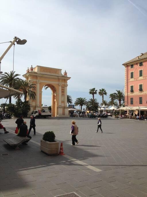 Appartamento A Due Passi Dal Mare Finale Ligure Kültér fotó